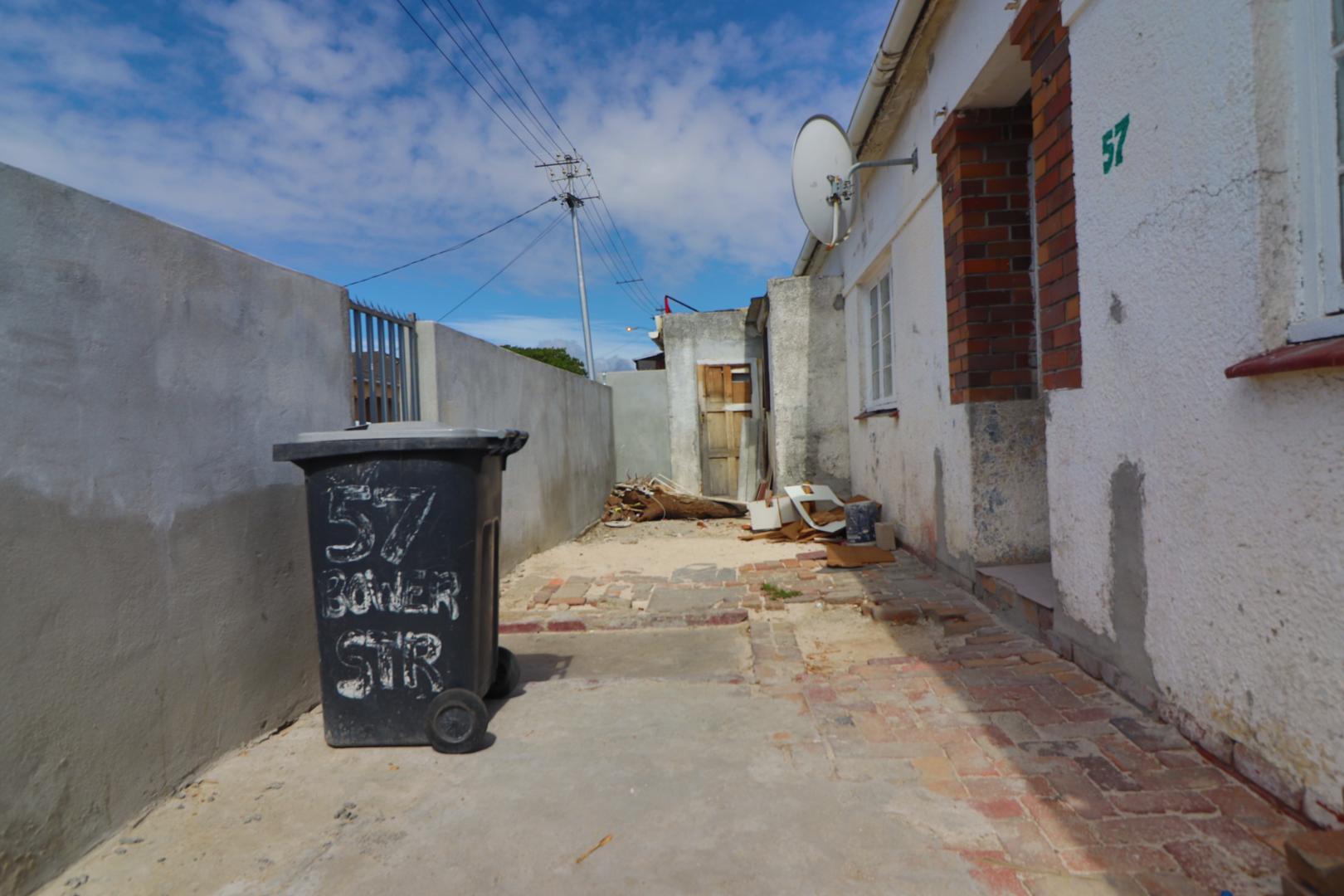 3 Bedroom Property for Sale in Brooklyn Western Cape